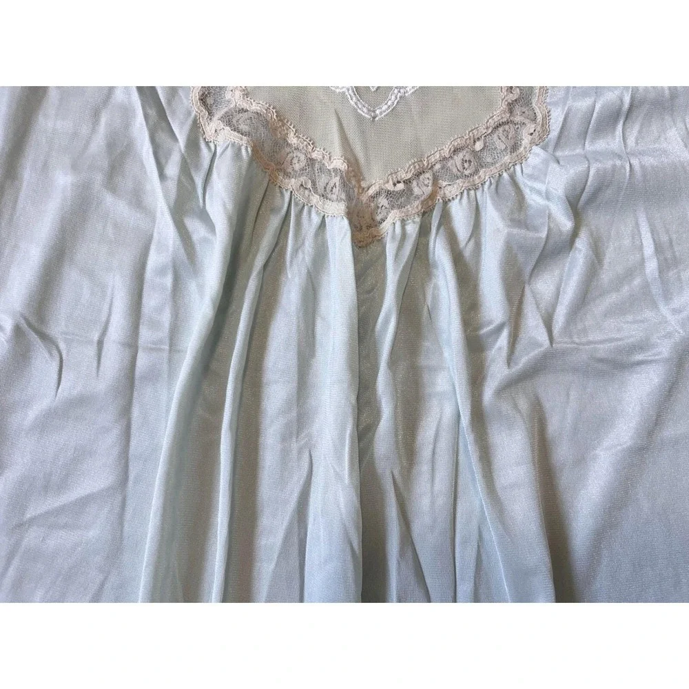 Vintage‎ Light Green Nightgown lace embroidery Size S cottagecore shabby chic